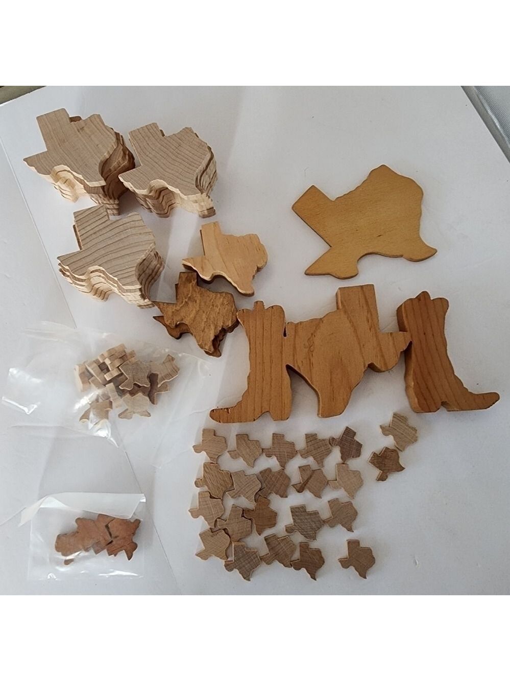 Texas shaped Craft lot wood blanks assorted sizes 71 total pc